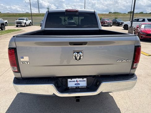 Used 2020 RAM 1500 Classic SLT w/ Luxury Group AWD/4WD image 9
