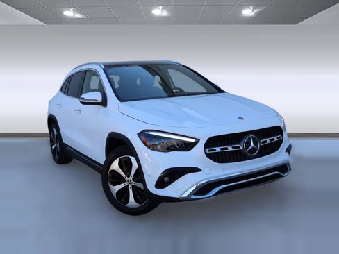 New 2025 Mercedes-Benz GLA 250 image 18