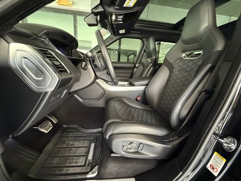 Used 2022 Land Rover Range Rover Sport SVR image 5
