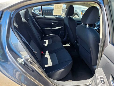 Used 2020 Nissan Sentra SV FWD image 34
