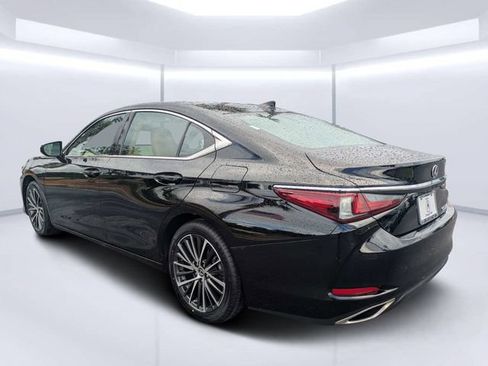 Used 2024 Lexus ES 350 w/ Premium Package FWD image 5