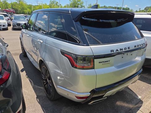 Used 2018 Land Rover Range Rover Sport Supercharged AWD/4WD image 6