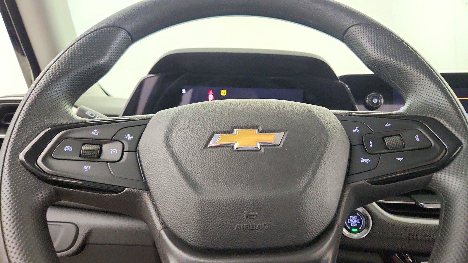 Used 2025 Chevrolet TrailBlazer LT AWD/4WD image 18
