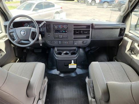 New 2025 GMC Savana 2500 w/ Driver Convenience Package image 20