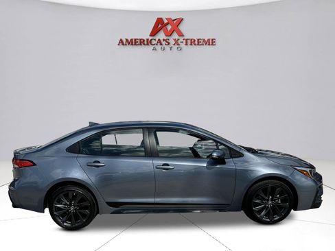 Used 2025 Toyota Corolla SE FWD image 7