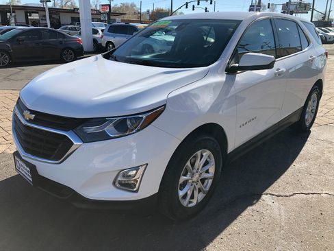 Used 2020 Chevrolet Equinox LT image 4