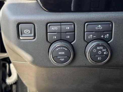Used 2025 Chevrolet Silverado 1500 RST w/ Convenience Package II AWD/4WD image 24