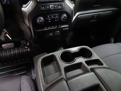 Used 2020 Chevrolet Silverado 1500 W/T w/ WT Convenience Package AWD/4WD image 32