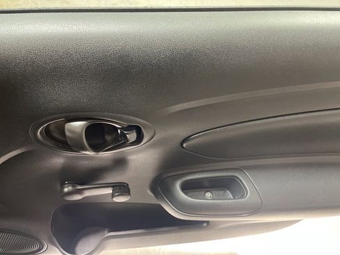 Used 2017 Nissan Versa S Plus image 14