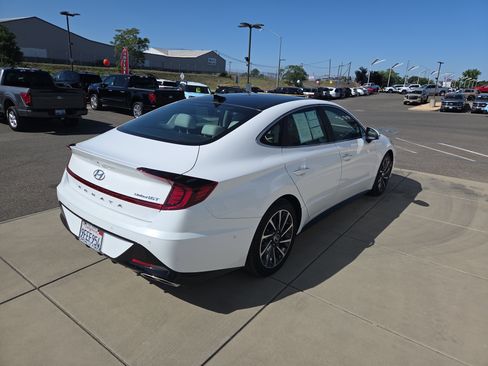 Used 2023 Hyundai Sonata Limited FWD image 5