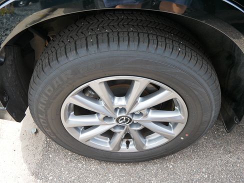 Used 2025 MAZDA CX-5 AWD 2.5 S w/ Preferred Package image 5