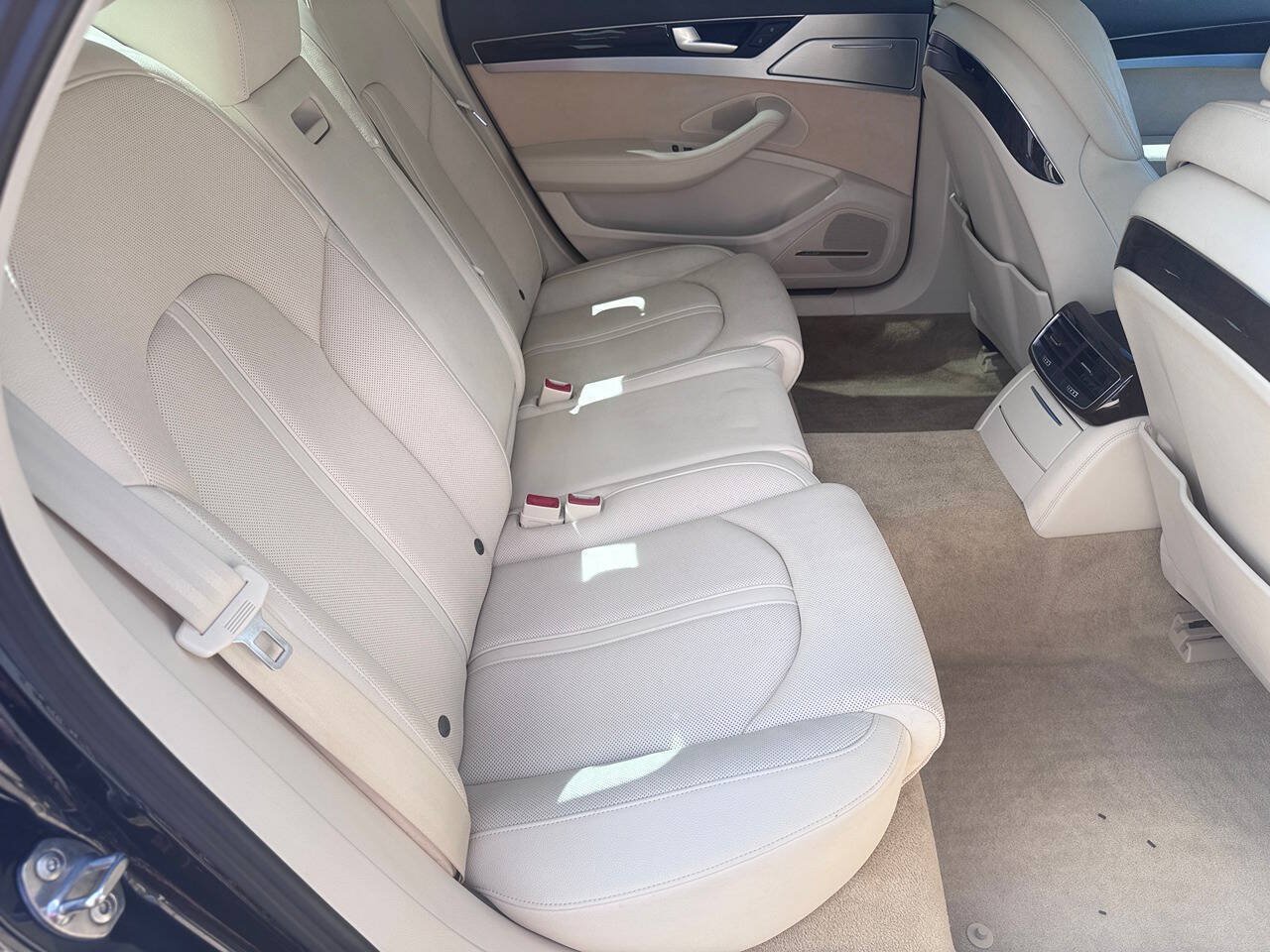 Used 2014 Audi A8 L TDI w/ Premium Package AWD/4WD image 17