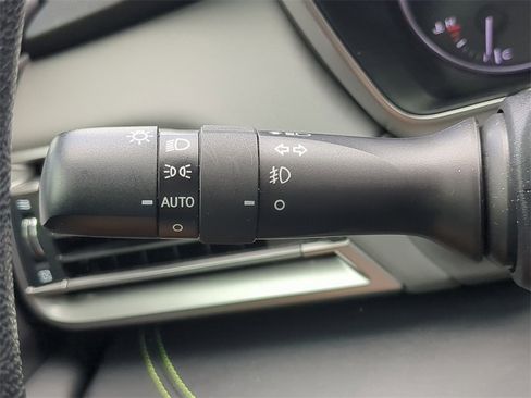 Certified 2021 Subaru Outback Onyx Edition XT w/ Popular Package #2 image 28