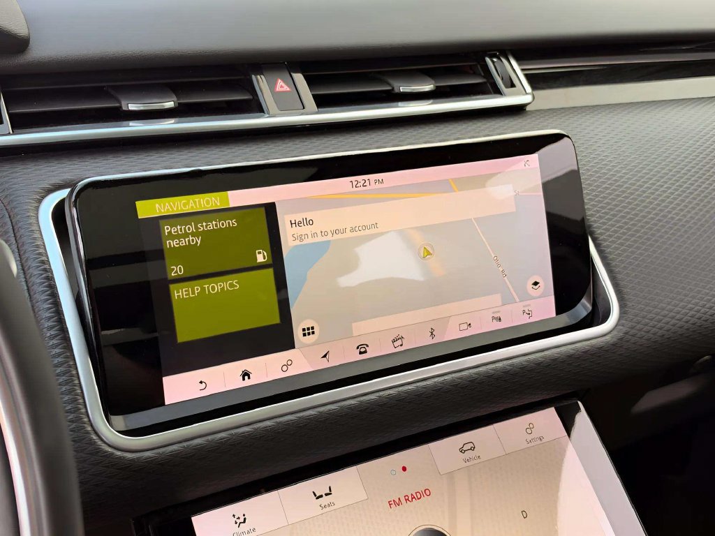 Used 2019 Land Rover Range Rover Velar R-Dynamic SE AWD/4WD image 22