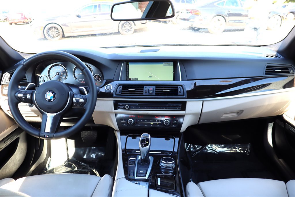 Used 2014 BMW 535i Sedan RWD image 11