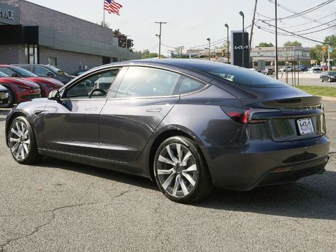 Used 2024 Tesla Model 3 Standard Range RWD image 8