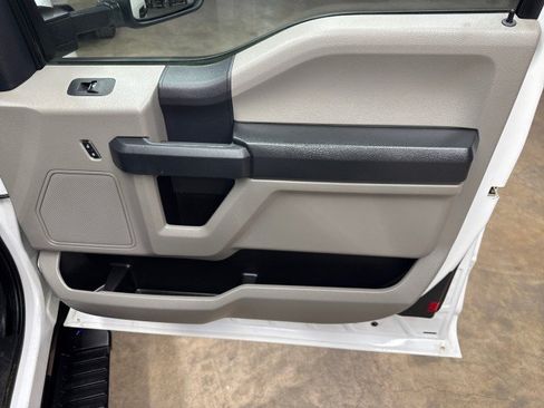 Used 2022 Ford F250 XL w/ Power Equipment Group AWD/4WD image 15