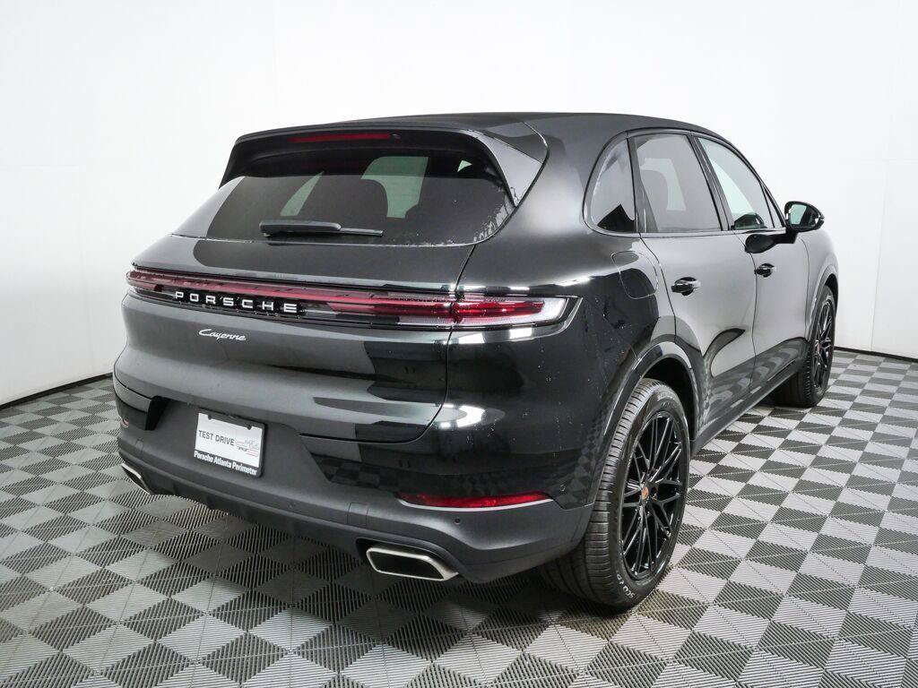 New 2026 Porsche Cayenne AWD/4WD image 29