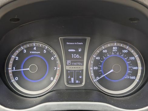 Used 2013 Hyundai Azera w/ Technology Pkg FWD image 26