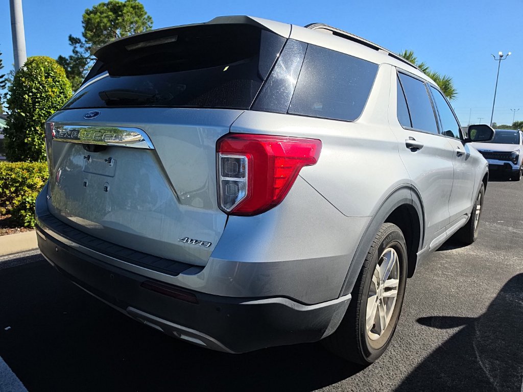 Used 2023 Ford Explorer XLT w/ Equipment Group 202A AWD/4WD image 20