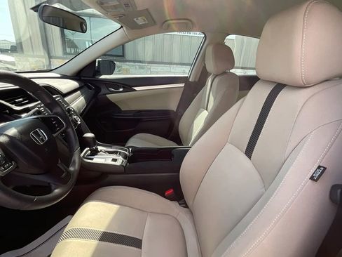 Used 2017 Honda Civic LX image 33
