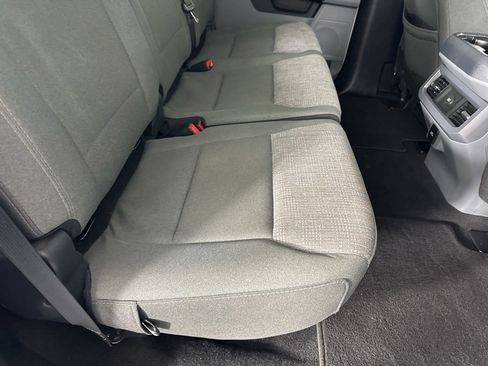 Used 2025 Ford F250 XLT w/ FX4 Off-Road Package image 27