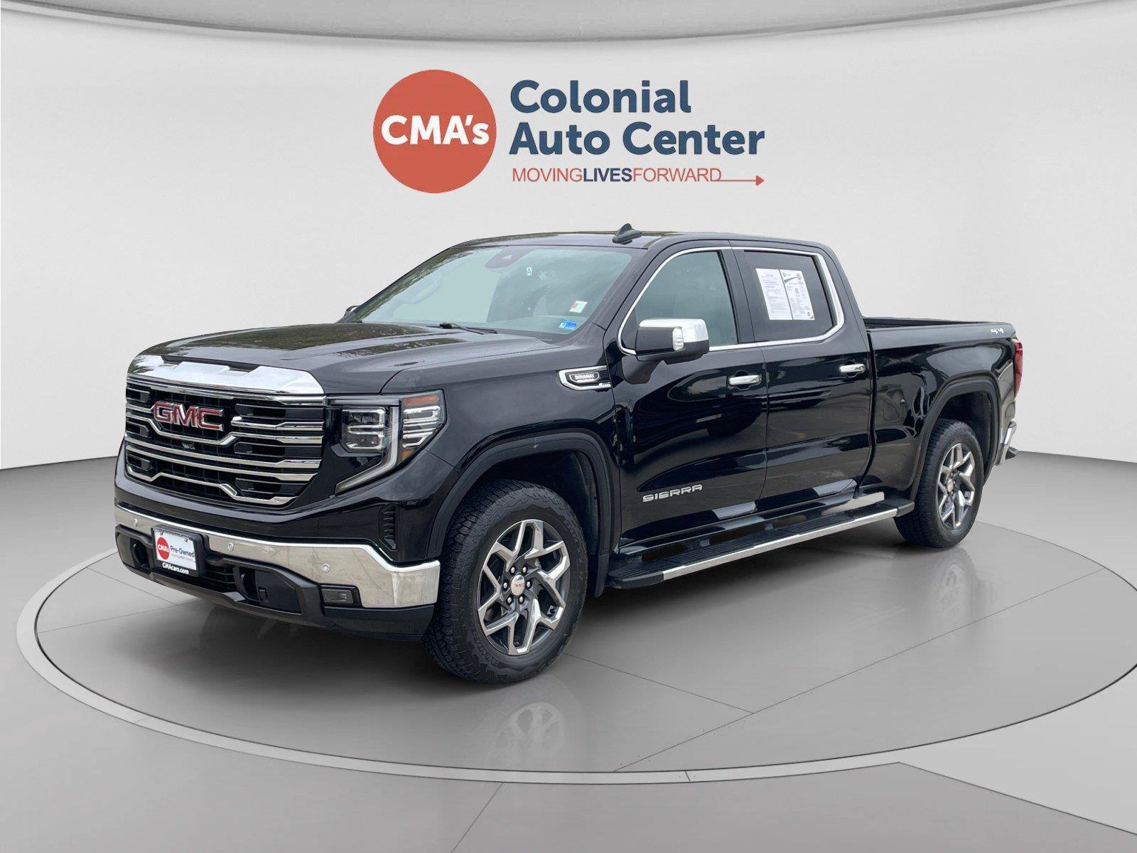 Used 2023 GMC Sierra 1500 SLT w/ SLT Premium Plus Package AWD/4WD image 1