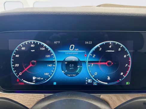 Used 2022 Mercedes-Benz E 350 4MATIC Sedan image 13