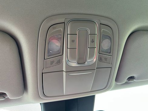 Used 2020 Hyundai Santa Fe SE FWD image 28