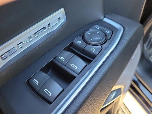 Used 2023 GMC Sierra 1500 Denali image 18
