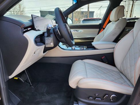 New 2026 Genesis GV70 3.5T Sport Prestige AWD/4WD image 19