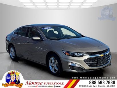 Used 2024 Chevrolet Malibu LT