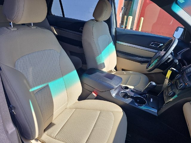Used 2016 Ford Explorer FWD image 43