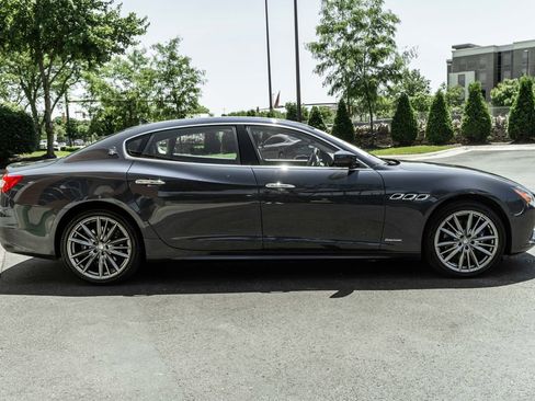 Used 2020 Maserati Quattroporte S GranLusso Q4 AWD/4WD image 3