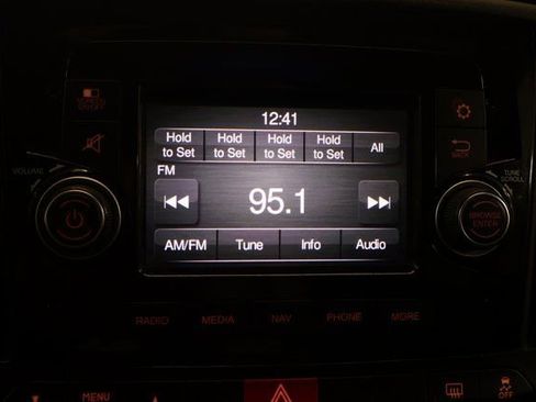 Used 2022 RAM ProMaster City Tradesman w/ Window Group 05 FWD image 21