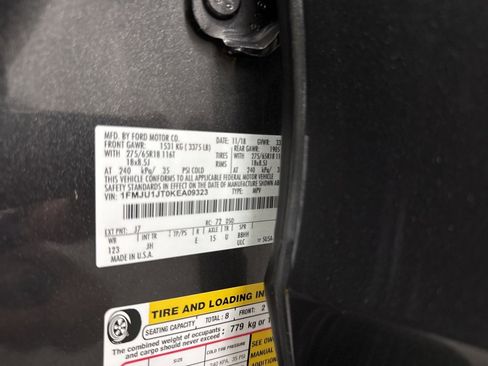 Used 2019 Ford Expedition XLT image 32