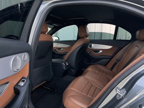 Used 2021 Mercedes-Benz C 300 Sedan image 11