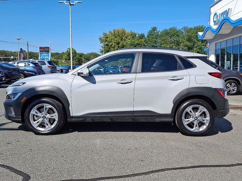 Used 2023 Hyundai Kona SEL w/ Cargo Package image 7