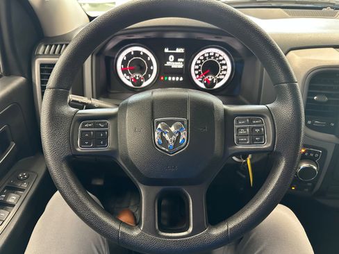 Used 2016 RAM 1500 Express image 19