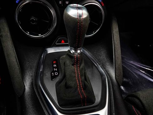 Used 2021 Chevrolet Camaro ZL1 image 19