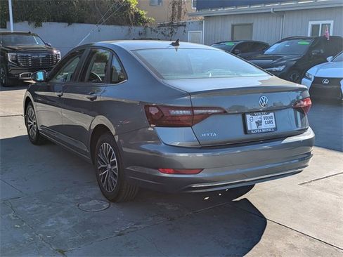 Used 2021 Volkswagen Jetta S image 5