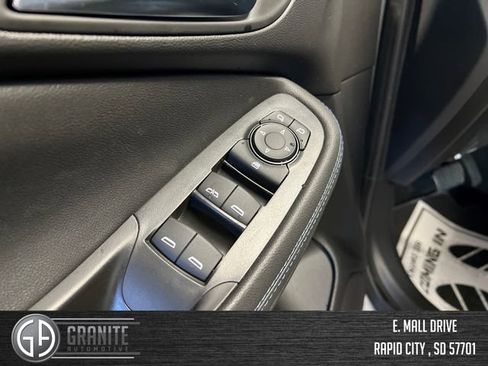 New 2026 Buick Encore GX Sport Touring w/ Black Roof Package AWD/4WD image 11