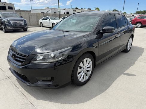 Used 2014 Honda Accord EX image 7