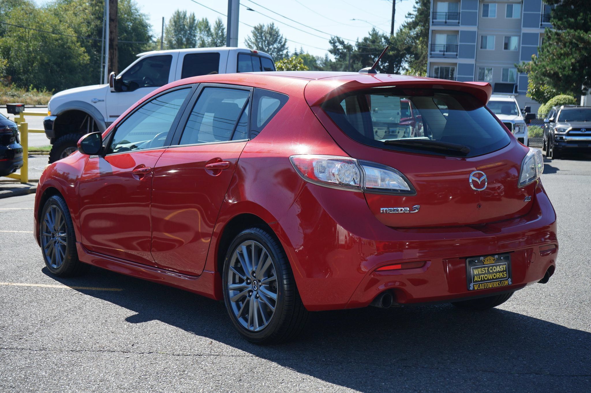 Used 2011 MAZDA MAZDA3 s Grand Touring w/ Tech Pkg FWD image 3