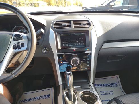 Used 2015 Ford Explorer Sport w/ Equipment Group 401A image 17