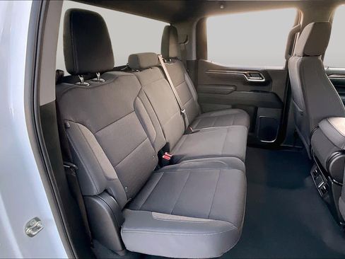 Used 2025 Chevrolet Silverado 1500 LT AWD/4WD image 19