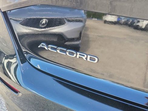 Used 2023 Honda Accord Sport image 6