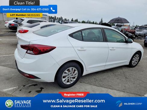 Used 2019 Hyundai Elantra SE w/ Cargo Package FWD image 4