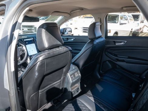 Used 2024 Ford Edge Titanium image 33