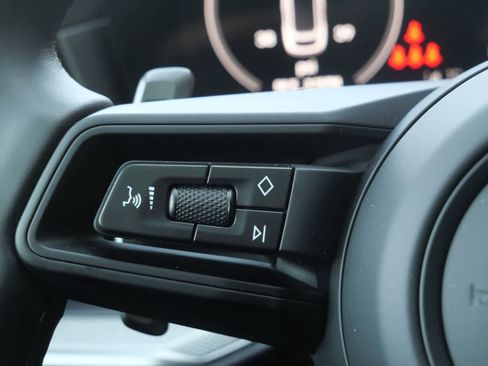 New 2026 Porsche Cayenne S image 22